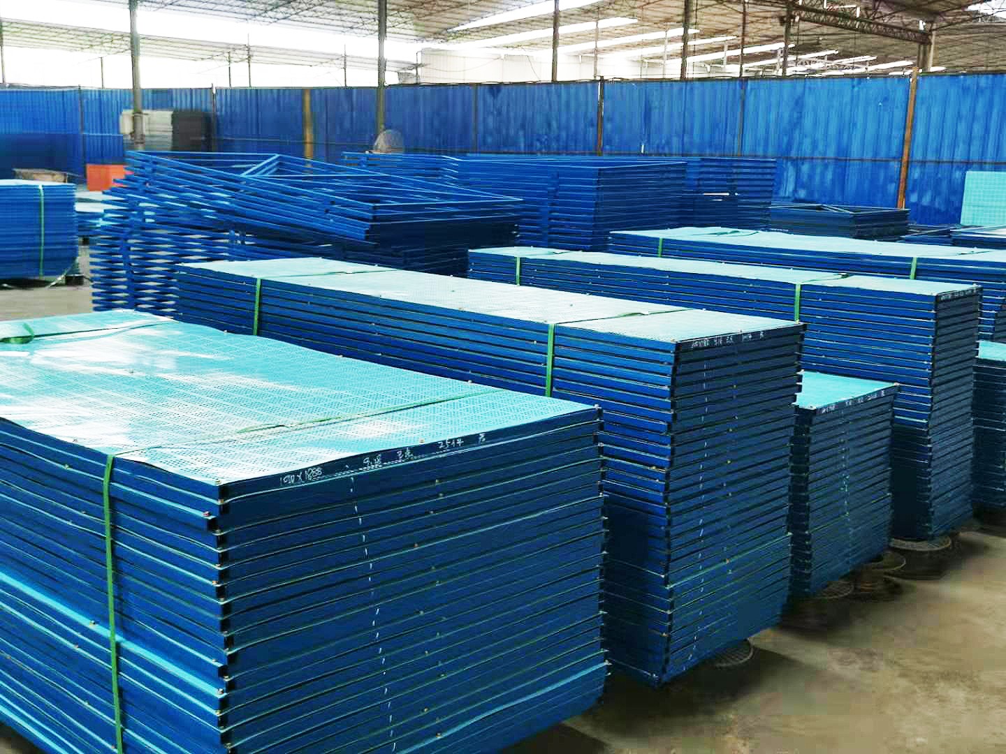 07-爬架密目防護網